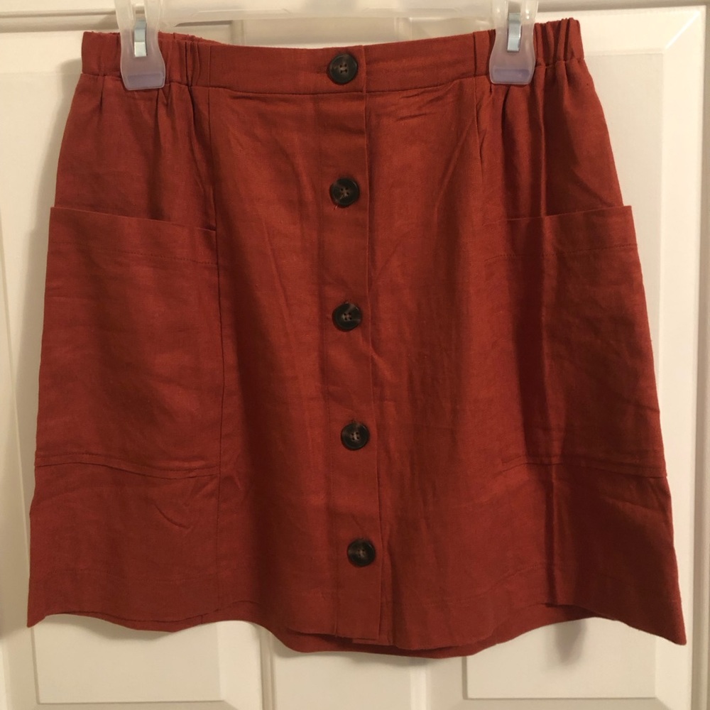 Rust linen skirt with front buttons